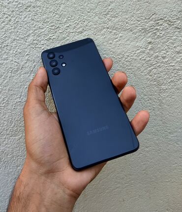 Информатика: Samsung Galaxy A32, 64 ГБ, цвет - Черный, Сенсорный