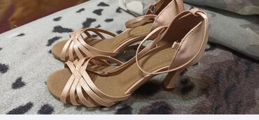 танцевальная обувь: Туфли 38, цвет - Розовый