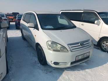 Toyota: Toyota Ipsum: 2002 г., 2.4 л, Автомат, Бензин