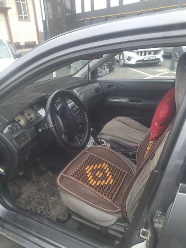 e6 3: Mitsubishi Lancer: 2005 г., 1.6 л, Механика, Бензин, Седан — 3