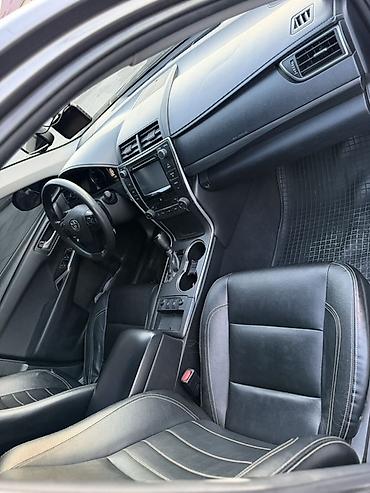 тайота в: Toyota Camry: 2016 г., 2.5 л, Автомат, Гибрид, Седан — 1