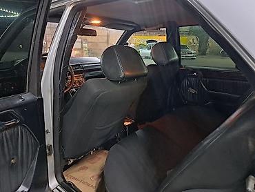 265 65 17 type 0: Mercedes-Benz W124: 2.2 l | 1994 il Sedan — 6