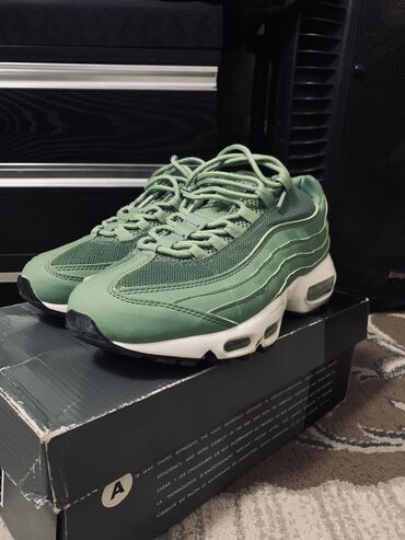 nike air max plus: Мужские кроссовки, 41, Nike, Новый, цвет - Зеленый, Самовывоз