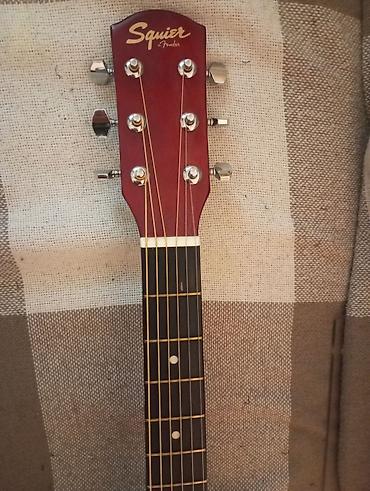 Гитары: Акустическая гитара Squier by Fender SA-150 (серийный номер — 3