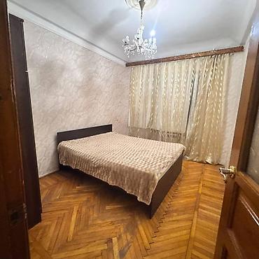 xalqlar dostluğu: İcarəyə verilir 2 otaqlı köhnə tikili 60 m², Xalqlar Dostluğu m. 600 — 1