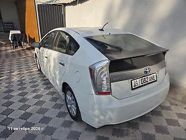 mazda premacy 1 8: Toyota Prius: 2014 г., 1.8 л, Вариатор, Гибрид, Лифтбек — 2