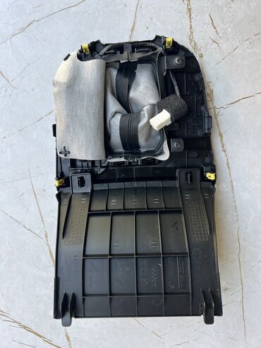 Другие детали салона: Крышка селектора КПП CX-9 Для моделей: 2016г.в - 2022г.в Корпус — 8