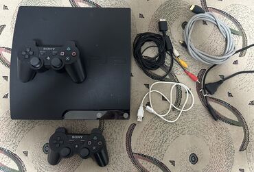 PS3 (Sony PlayStation 3): Продаю Пс3 слим в отличном состоянии! Прошитая! Не давно была чистка и