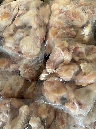 живой фарель: Замороженные куриные части в индивидуальных окорочка крылышки голень — 1