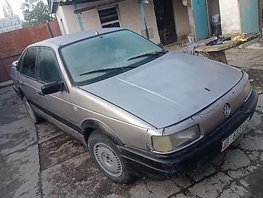 химия авто: Volkswagen Passat: 1989 г., Бензин, Седан — 1