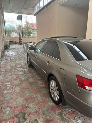 Hyundai: Hyundai Sonata: 2.4 l | 2009 il Sedan — 22