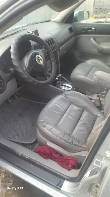 жетта машина: Volkswagen Bora: 2002 г., 2 л, Автомат, Газ, Седан