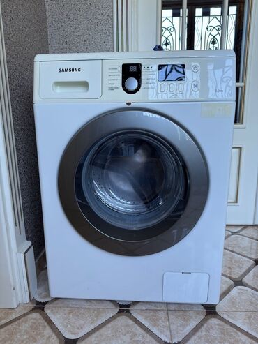 Paltaryuyan maşın Samsung, 6 kq, Avtomat, Qurutmasız, Kredit yoxdur