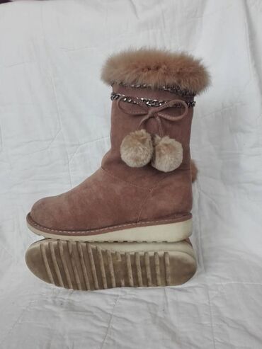 Ugg obuća: Ugg čizme, bоја - Braon, 38 — 6