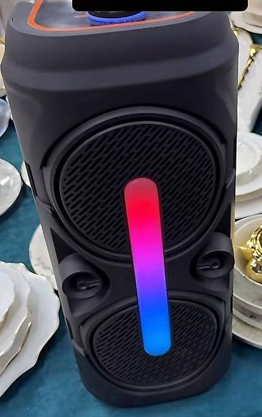 i3 4130: Bluetooth prenosivi zvučnik sa LED osvetljenjem Moderan i atraktivan — 2