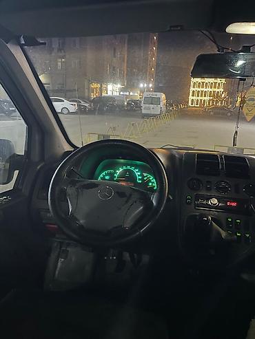qızdırcı: Mercedes-Benz Vito: 2.2 l | 2002 il Van/Minivan — 4