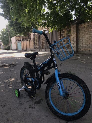 детский велосипед hotrock: Идеальное состояние подойдёт для мальчиков и девочек до 7 лет мы