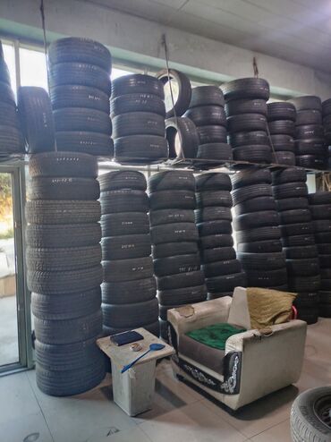 Təkərlər: Müxtəlif markalı və ölçülü avtomobil təkərləri təklif olunur. Geniş — 7