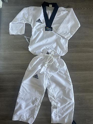 Кимоно для тхэквондо Adidas (WT) - Комплект: куртка с тёмно‑синим
