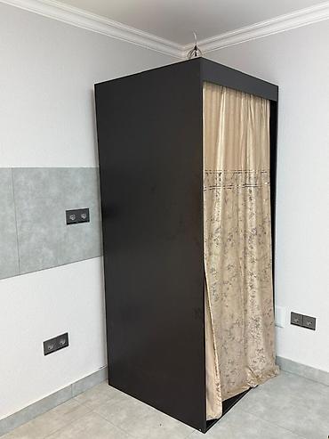 Salon, tibbi mebel dəsti: Satış üçün salon avadanlıqları paketi 1) Geyim asqısı/rek: - Rəng — 8