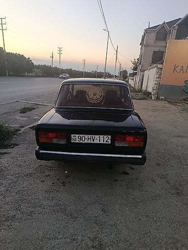 vaz stater: VAZ 2107 sedan - Kuzov: 4 qapılı sedan, qara rəng - Mühərrik: benzin — 1