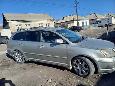 универсал авенсис: Toyota Avensis: 2004 г., Бензин, Универсал — 4
