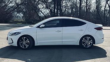 sonata uf: Hyundai Avante: 2018 г., 1.6 л, Автомат, Бензин, Седан — 3