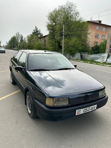 фольксваген шарам: Volkswagen Passat: 1992 г., 1.8 л, Механика, Бензин, Седан