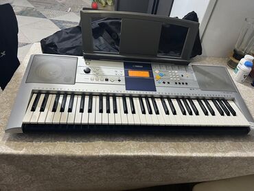 синтезаторы: Синтезатор Yamaha PSR E323 - 61 клавишей (стандартная клавиатура без