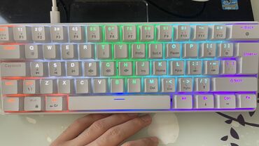 Klaviaturalar: Oyun klaviyaturası özəlliklər: Blue swich İşıqlı rgb Type-C kablo