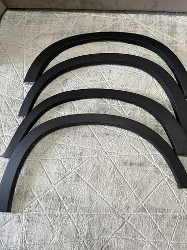 колесные арки: Комплект подкрылков BMW 2010 г., Б/у, Оригинал