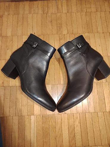 wintro cipele: Crne ženske gležnjače od kože Ug 26,5cm - Materijal: glatka prirodna — 2
