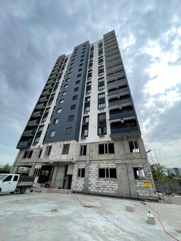 продается 2 комнатная квартира рядом ул ахунбаева: 1 комната, 50 м², Элитка, 12 этаж, ПСО (под самоотделку)