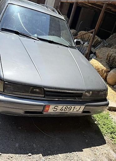 мазда 626 седан: Mazda 626: 1990 г., 2 л, Механика, Бензин, Универсал — 1