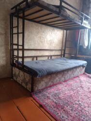 трех ярусную кровать: Двухъярусная кровать с металлическим каркасом - Прочное металлическое