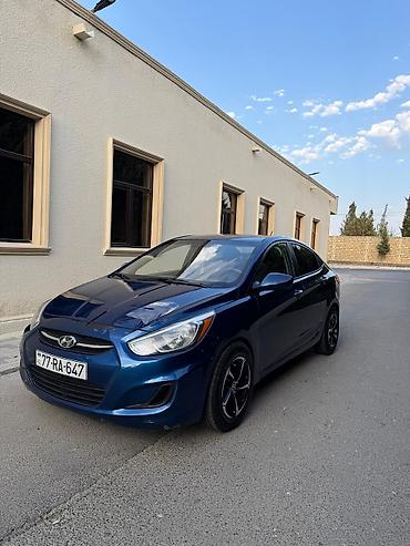 bmw g30 stop: Hyundai Accent sedan – mavi rəng, şəhər üçün ideal kompakta ölçülü — 9