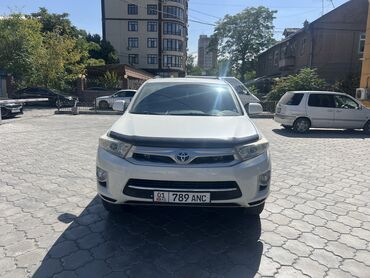 Toyota: Toyota Highlander: 2011 г., 3.5 л, Вариатор, Гибрид, Внедорожник