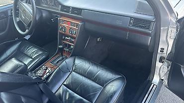 e500 124: Mercedes-Benz W124: 1994 г., 2.8 л, Автомат, Бензин, Седан — 7