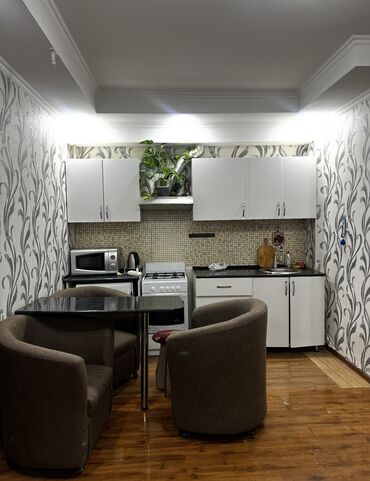 домкрат в аренду: 50 м², С мебелью