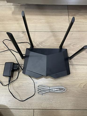 en ucuz apple macbook pro: Tenda AC6 – AC1200 Smart Dual-Band Wi‑Fi router Xüsusiyyətlər: - — 1