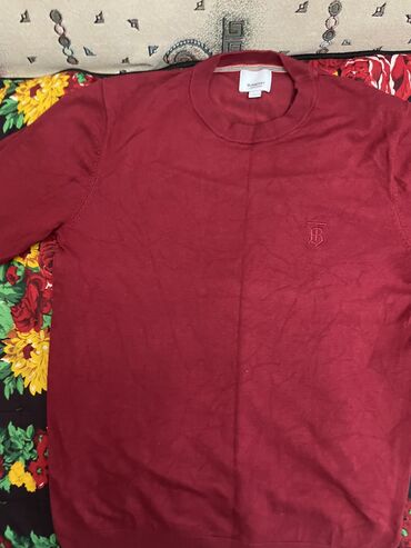 шанель шанс фреш: Эркектердин свитери, M (EU 38), Burberry, Колдонулган, түсү - Кызыл, Өзү алып кетүү