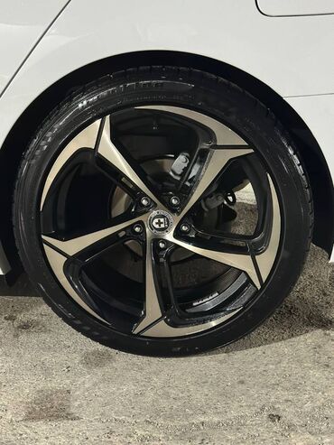 автомобильные шины для внедорожников: İşlənmiş Disk təkər Hyundai 245 / 40 / R 19, 5 Boltlu