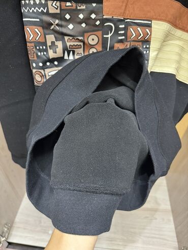 этно кийимдер: Мужская толстовка, 2XL (EU 44), Б/у, цвет - Черный, Самовывоз, Платная доставка