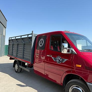 манипулятор митсубиси фусо: Грузовой фургон Mercedes-Benz (двухрядная кабина) с бортовой/фургонной — 1