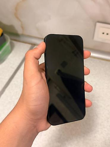 iphobe 13: IPhone 13, Qara — 2