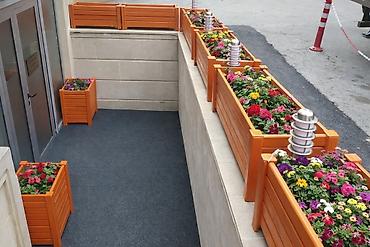 taxta dibçək: Taxta dekorativ güldanı (kvadrat) - Material: keyfiyyətli ağac — 3