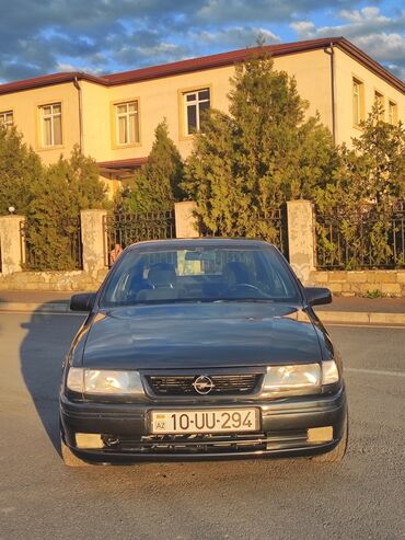 Продажа авто: Opel Vectra: 1.7 л | 1994 г. | 590000 км Седан