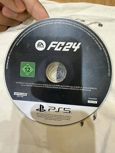 fifa: EA Sports FC 24 — футбольный симулятор для PlayStation. Б/У — 3