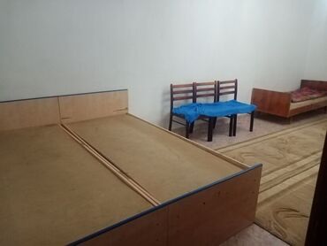 Долгосрочная аренда домов: 64 м², 2 комнаты, Утепленный, Балкон застеклен, Забор, огорожен