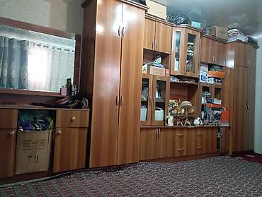 мужской одежды: Стенка-шкаф, Тип стенки-шкафа: Модульная, Для зала, Б/у, Особенности: С отделением под телевизор — 1
